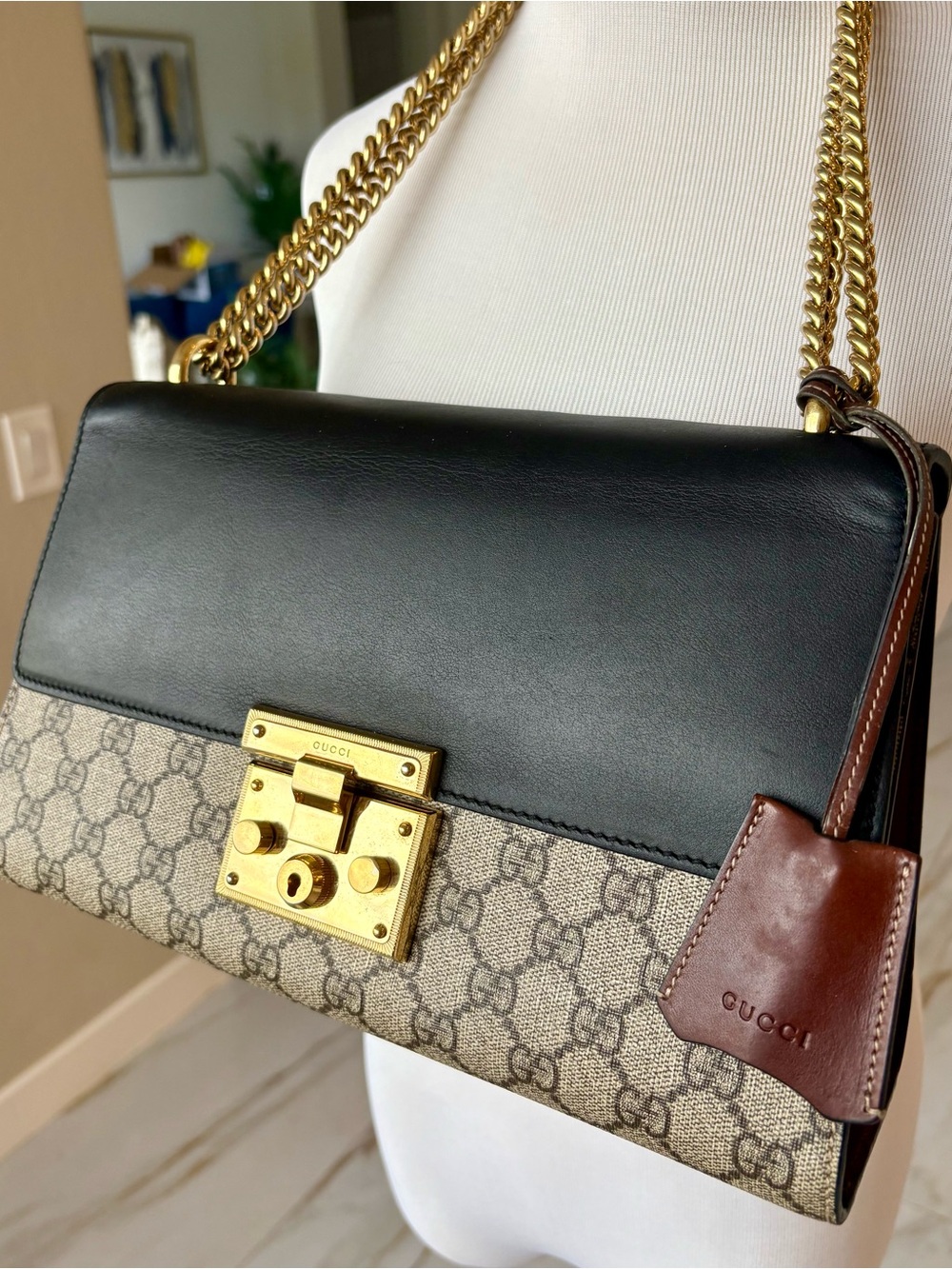 Gucci PADLOCK SUPREME Black Leather GG Canvas Bag Gold Hardware Medium COA